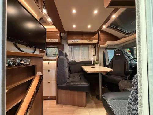LMC Cruiser 732 T automatic - 5-seater - lift. photo: 10