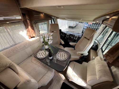 Carthago C-Tourer I 144 QB QUEENSBED+POP-TOP ROOF TOW HITCH ROOF AIRCO photo: 1