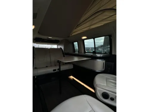 Mercedes-Benz V-Class Marco Polo 250 all options photo: 2