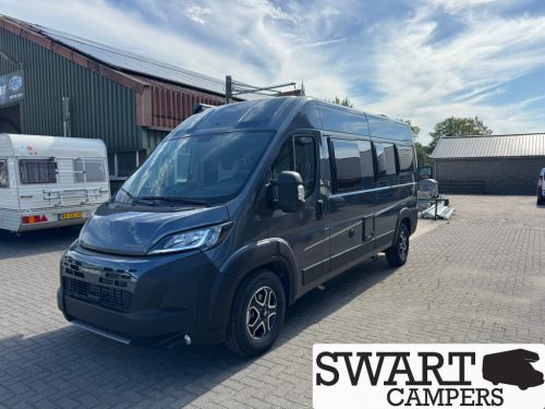 Weinsberg CaraBus Grey 600 ME Edition [Fire], Automatic Maxi Single beds photo: 7