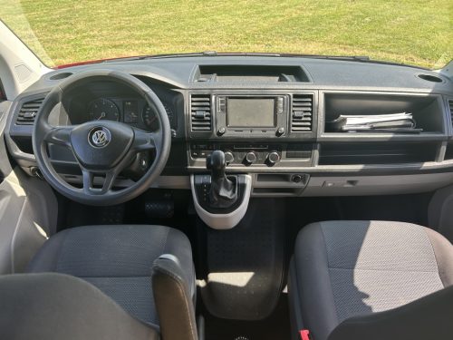 Volkswagen Transporter photo: 15