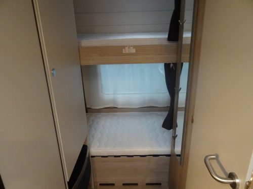 B&uuml;rstner Premio 495 TK bunk bed - 5 person photo: 5