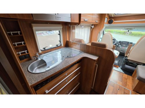 Dethleffs Globetrotter Esprit 7010 Queensbett - Foto: 6