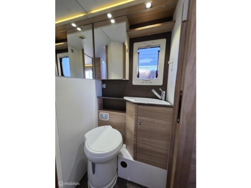 Adria CORAL S 670SL 148PK ☆Enkele bedden, Solar, AUTOMAAT☆ foto: 19