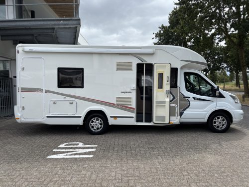 Challenger Genesis 377 EURO 6 SINGLE BEDS DIESEL HEATER photo: 4