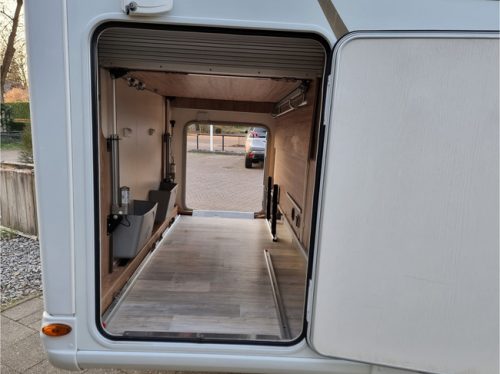 Bavaria Pilote P740 Class | Distr.new | Elec. Queensbed | Solar panels | Air suspension | Very neat condition! photo: 10