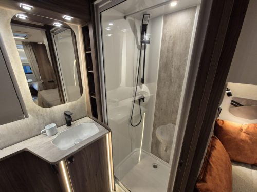 Kabe Safir 600 TDL E2 2.3 Single beds photo: 11