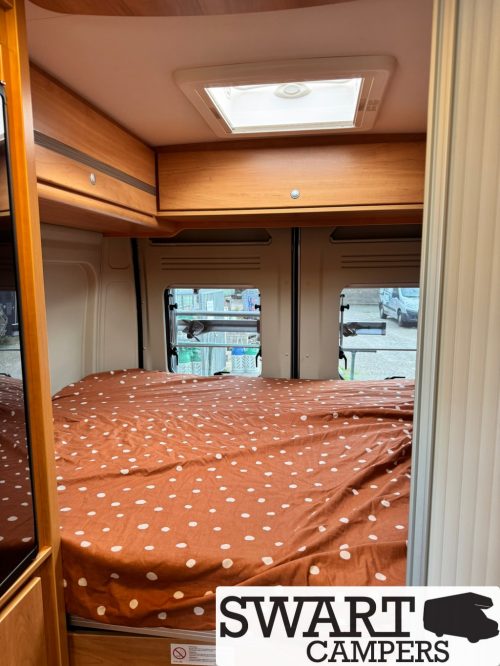 P&ouml;ssl 2Win Plus, Transverse bed 163 hp photo: 16