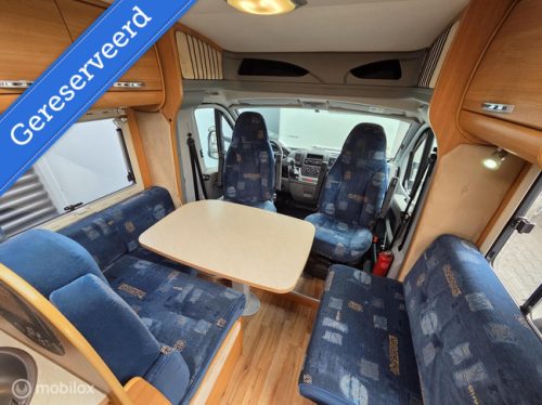 Chausson Welcome 76 Semi-int&eacute;gr&eacute; ☆131ch, Solaire, Climatisation☆ photo: 12
