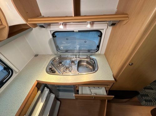 Beyerland Vitesse 400-2 LX photo: 6