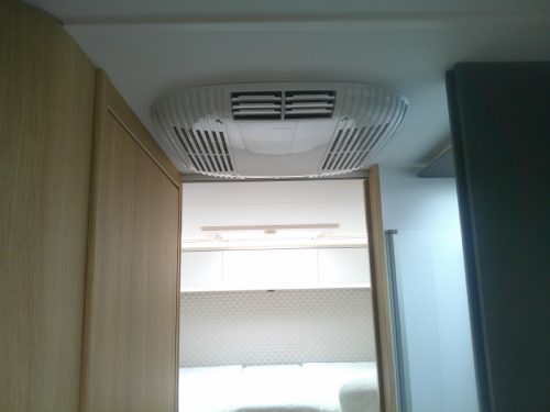 Adria Matrix 670 SL 9-Gang-Automatik Foto: 18