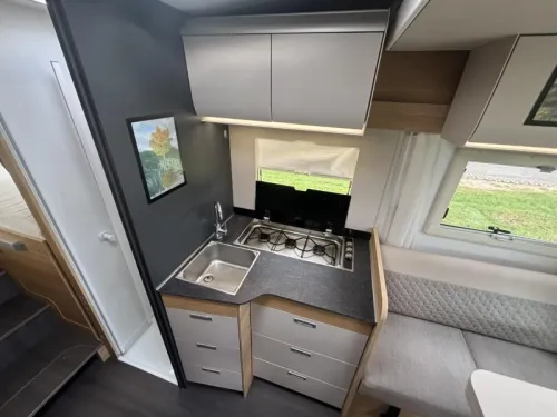 Adria Matrix Axess 650 DL Foto: 12