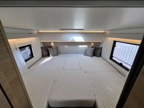 Adria Matrix Select 670 SL 2027 aut Markise 180PS 5 Sitzpl&auml;tze Foto: 19