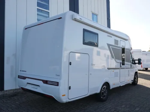 Adria Coral Axess 650 DL Benelux Edition foto: 2