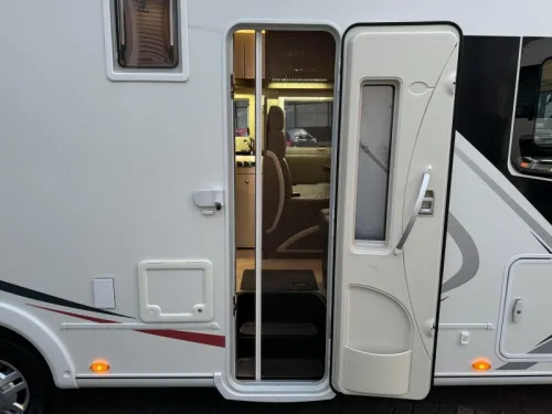 Challenger Sirius 2098 Queensbed-Hefbed-2x Airco photo: 20