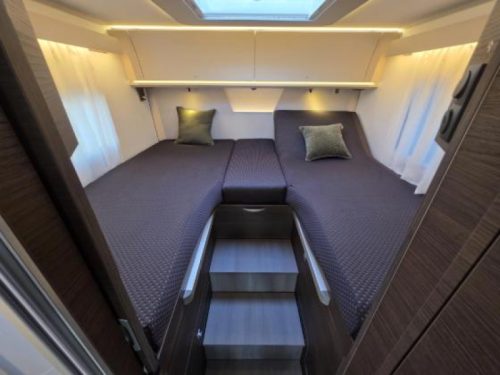 Adria Sonic Supreme 700 DL Foto: 11