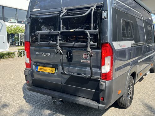 Adria Twin Supreme 640 SGX 9-SPEED AUTOMATIC SOLAR PANEL photo: 21