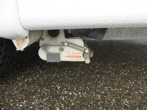 Knaus Sudwind 450 FU MOVER AND AWNING photo: 18