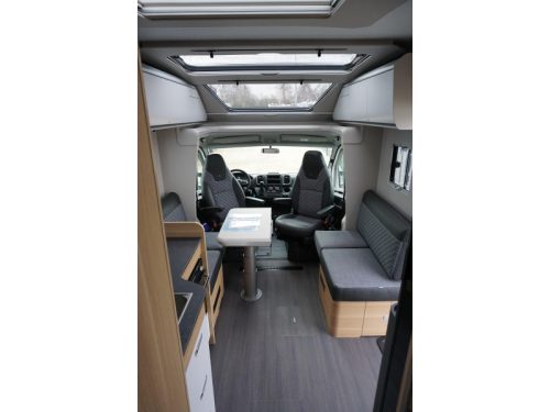 Adria Coral Plus 670 DL Foto: 13