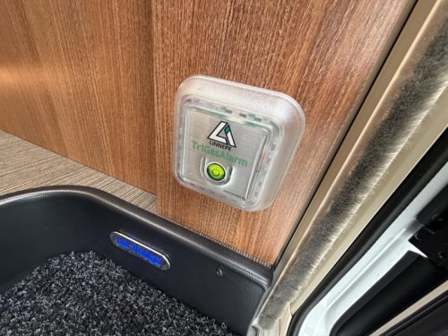 Carthago C-Tourer I 145 RB LE E&P/LITHIUM/AIRCO Foto: 10