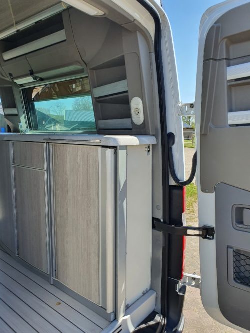 Mercedes James Cook WESTFALIA | Off-grid | 4-person photo: 20