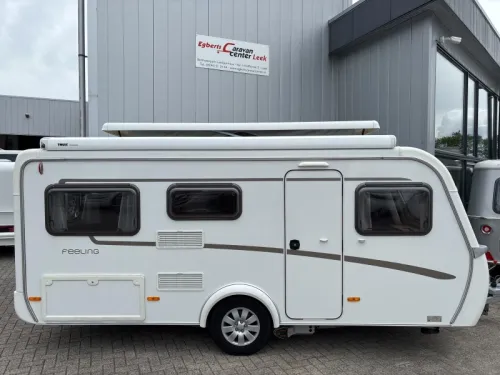 Eriba Feeling 425 Mover/Thule awning photo: 1