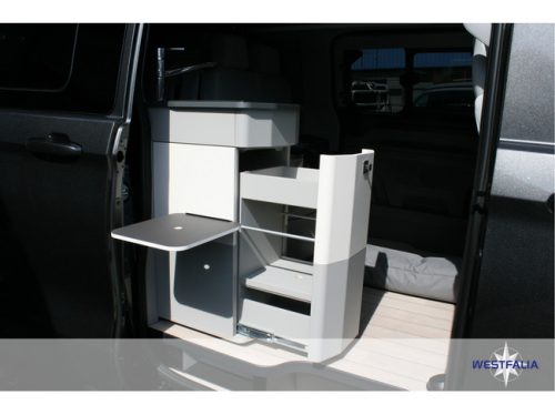 Westfalia Kelsey 136hp Auto. electric bed | photo: 11