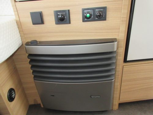 Dethleffs Nomad Avantgarde 510 LE AS NEW! TALL FRIDGE. photo: 15
