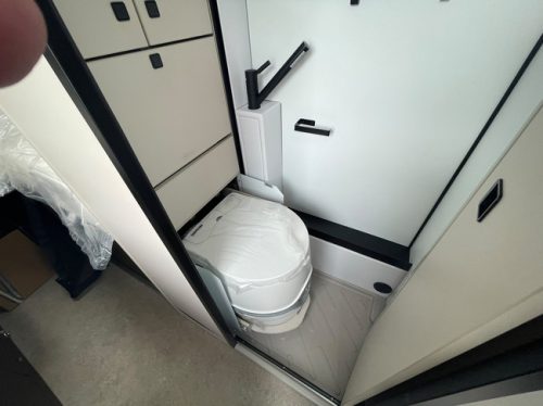 B&uuml;rstner Habiton HM 6.0 Mercedes Foto: 14