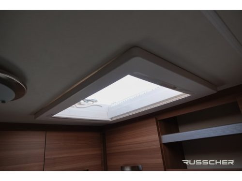 Weinsberg CaraOne 420 QD Wohnwagen | Go2 Rangierhilfe | Sch&uuml;ssel | Heizung | Dusche | Toilette | Markise | Vorzelt | Fahrradtr&auml;ger foto: 18