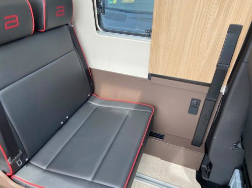 B&uuml;rstner Habiton HM 6.0 Mercedes Foto: 5