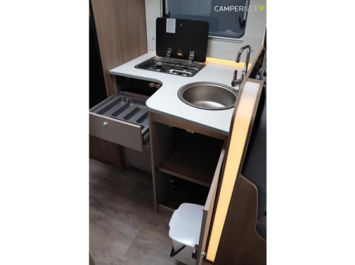 Carado T448 140hp Automatic | Pro + Package | Single beds | Awning | Large garage | Pop-up bed | New from stock available | Panoramic window photo: 11
