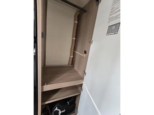 Carado A 461 6 seatbelts as new. photo: 16