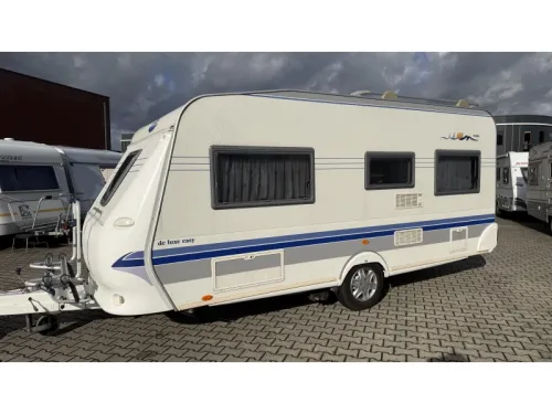 Hobby De luxe Easy 460 UFE franz&ouml;sisches Bett Rundsitzgruppe Toilette Foto: 14