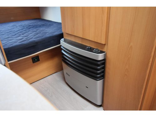 Caravelair Antares Luxe 420 Markise + Seitenwand(e)  Foto: 17