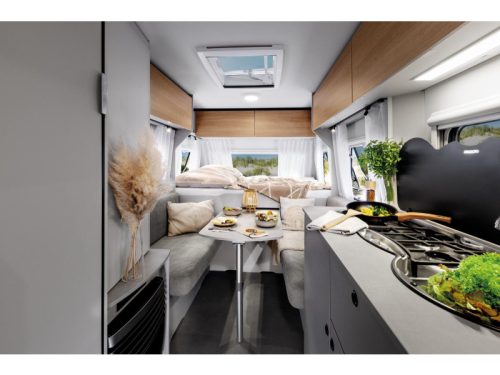 LMC Sassino 470 K model 2027, bunk bed photo: 2
