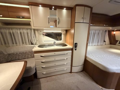 Hobby Premium 460 UFE BJ13, Mover, Awning, LUXE photo: 7