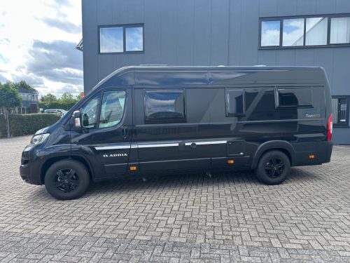 Adria Twin 640 SL Axess photo: 1