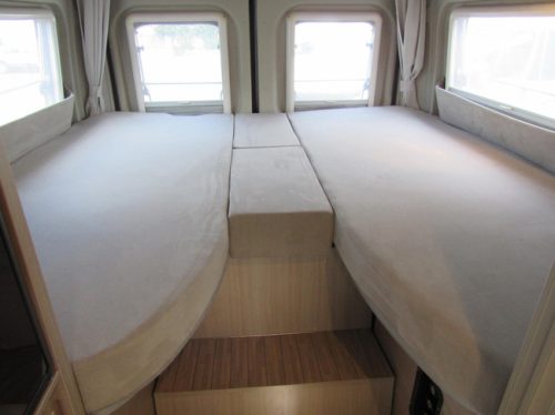 P&ouml;ssl 640 Roadcruiser Van conversion Single beds Busbiker 2016 photo: 10