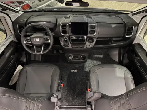 Adria Coral Supreme 670 DL Dachklimaanlage / Automatik Foto: 13