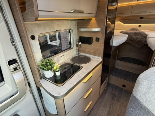 Knaus Van TI 640 MEG  photo: 19