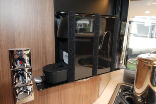 Carthago Chic E-line i 64 XL Q photo: 11