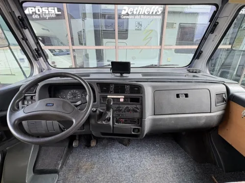 Weinsberg Komet 680 MQ,Fixed bed,Pop-top roof  photo: 23
