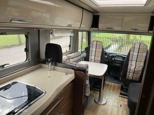 Niesmann+Bischoff Arto 79R Arto 79R Automatic(!!) Euro6 Single beds + Overhead cabinets Top condition 1st owner! photo: 22