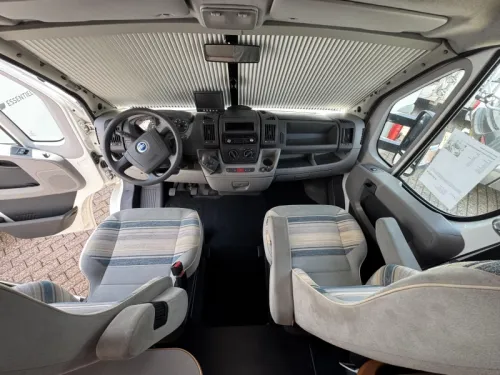 Adria Adriatik 660 SP Family camper 2 air conditioners photo: 9