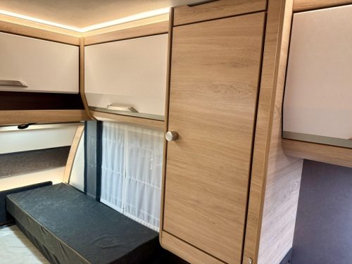 Knaus Sudwind Black Selection 460 EU Summer Air Conditioning Special Offer! photo: 6