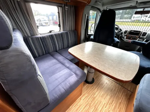 Hymer Tramp 664 SL Transverse bed/XXL garage/2007 photo: 13