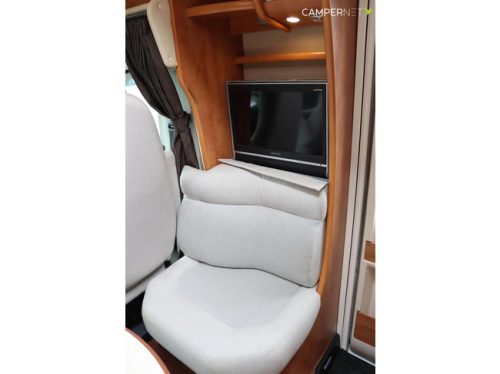 Carthago CHIC C-LINE T 4.9 150hp Multijet | Single beds | Inverter | Air suspension | Solar panels | Awning | Outdoor shower | Bike rack photo: 9
