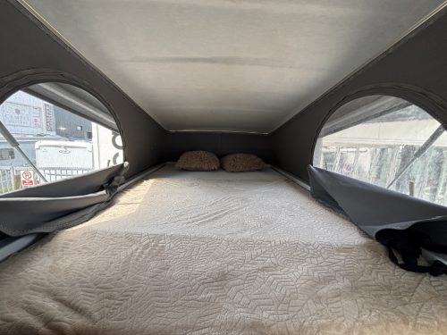 Hymer GRAND CANYON TRANSVERSE BED+POP-TOP ROOF EURO6 TOW HITCH photo: 3