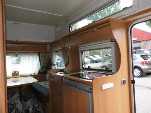 Trigano Silver 380 DD Awning, mover, photo: 9